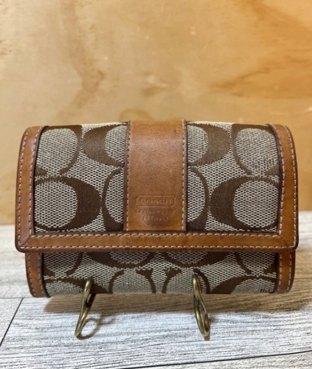 Vintage Coach Y2K Brown Hamptons Signature Jacquard Multifunctional Wallet